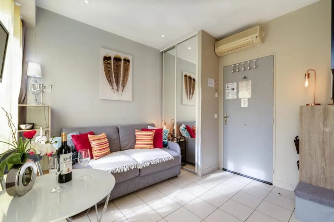 Studios Cenac Riviera No 5 - Massena Nice 0*,